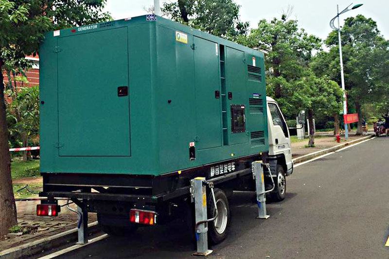 泗水出租发电机-柴油发电机出租过程更换机油需要注意什么