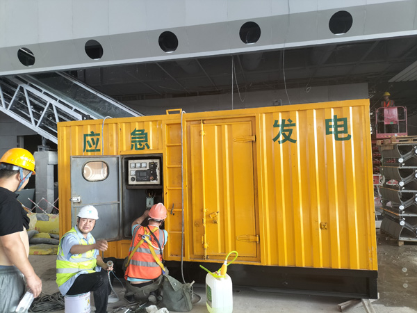 泗水怎样判断空气滤清器是否需要更换？